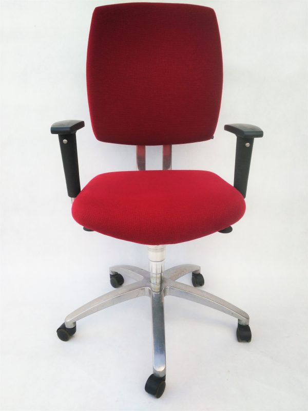 Krzesło biurowe obrotowe DRABERT czerwone, meble biurowe używane