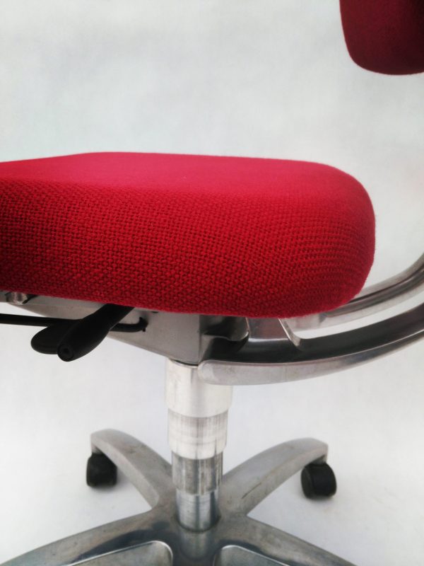 Krzesło biurowe obrotowe DRABERT czerwone
